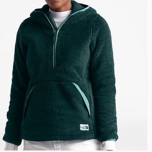 North face campshire pullover hoodie $149 NWT